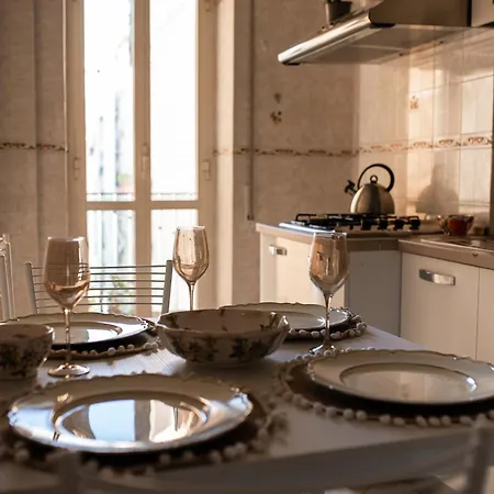 Dolce Daire Roma